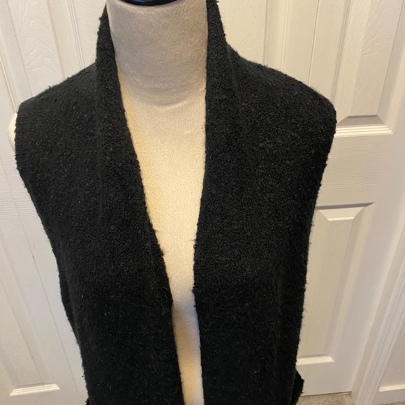 Women’s Size L Kismet long sweater vest - Picture 4 of 9